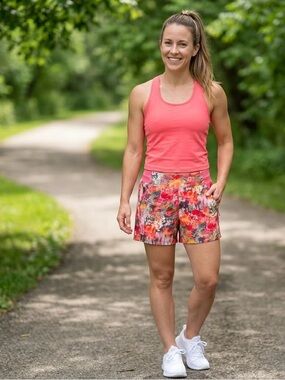 Athleta Brooklyn Printed Shorts Size 4 Renewed Bloom Sprint Floral Pink Orange